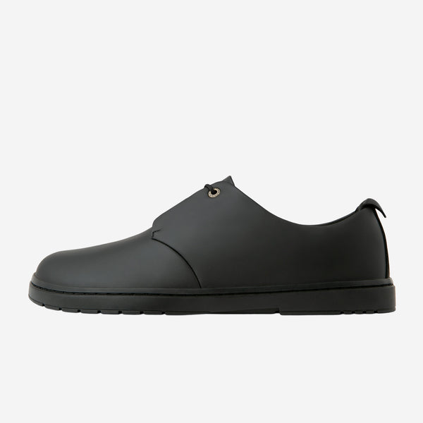 Derby - All Black